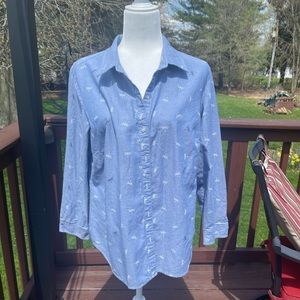 Croft and Barrow dragonfly button top